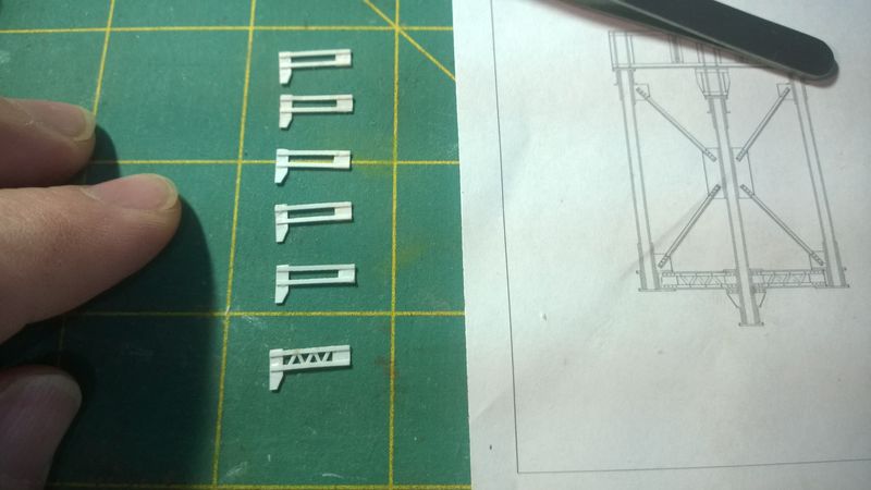 Short Lateral Strut Layout